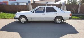 Schimb pe autoturism Dacia, culoare alba