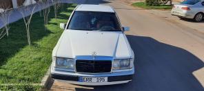 Schimb pe autoturism Dacia, culoare alba